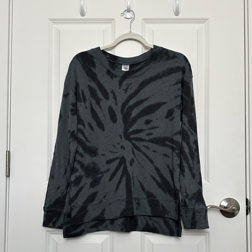 tē verde Tie Dye Tunic Sweatshirt, size Medium